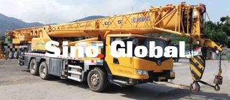 2. Handkran XCMG 25 Tonne, benutzte LKW anbrachte Kräne 21m Drehendurchmesser