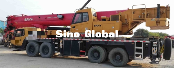 Sany STC1000 benutzte LKW-Kran 100 Tonnen 350kw/1800 U/min Nennleistungs-