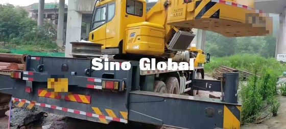 50 Ölverbrauch Ton Used Truck Cranes XCMG QY50KA 40L pro 100km